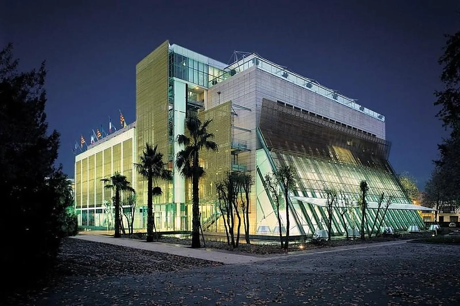 Lieux événementiels, PALAIS DES CONGRES GEORGES POMPIDOU