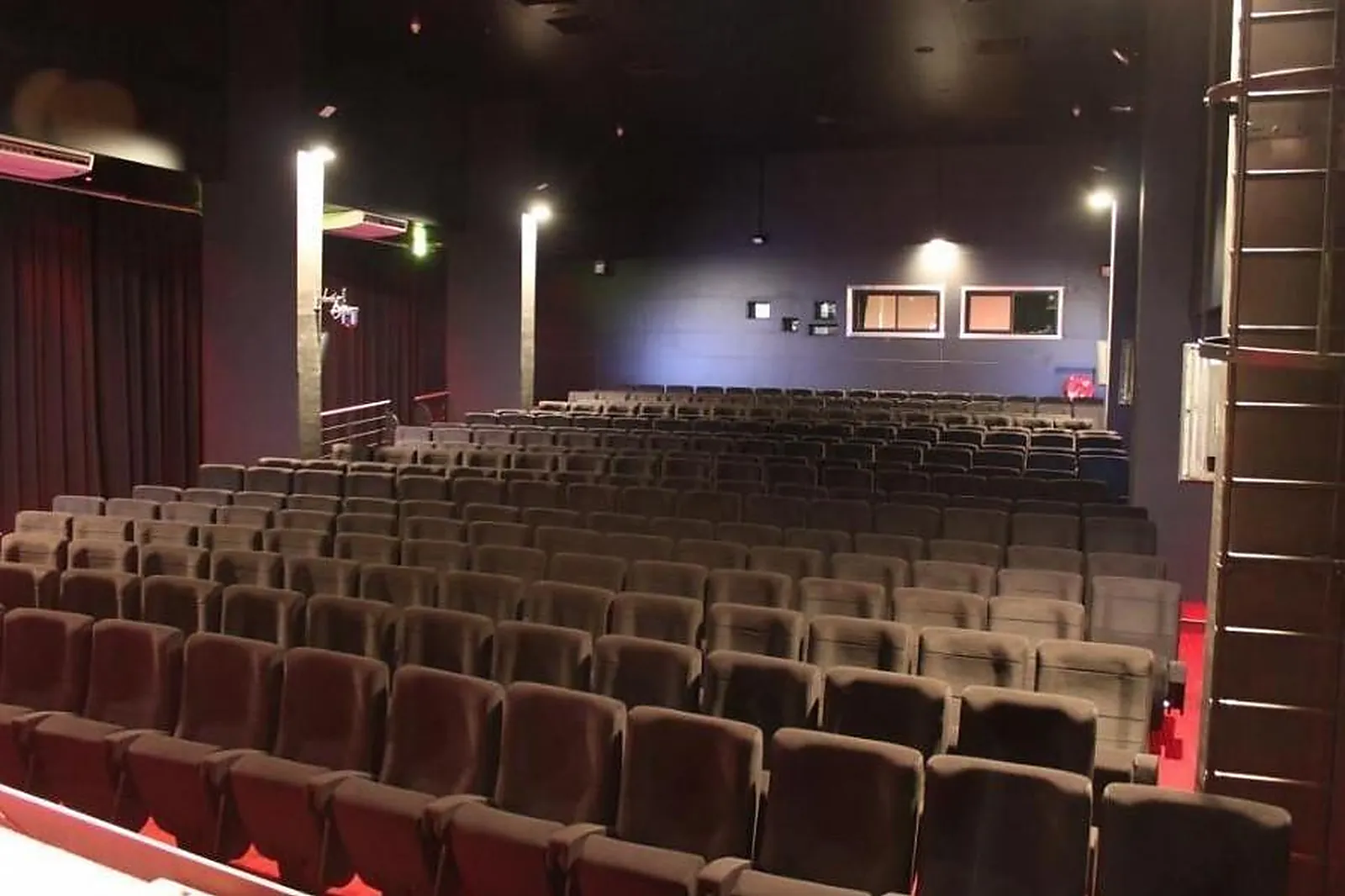 Lieux événementiels, PALAIS DES CONGRES GEORGES POMPIDOU
