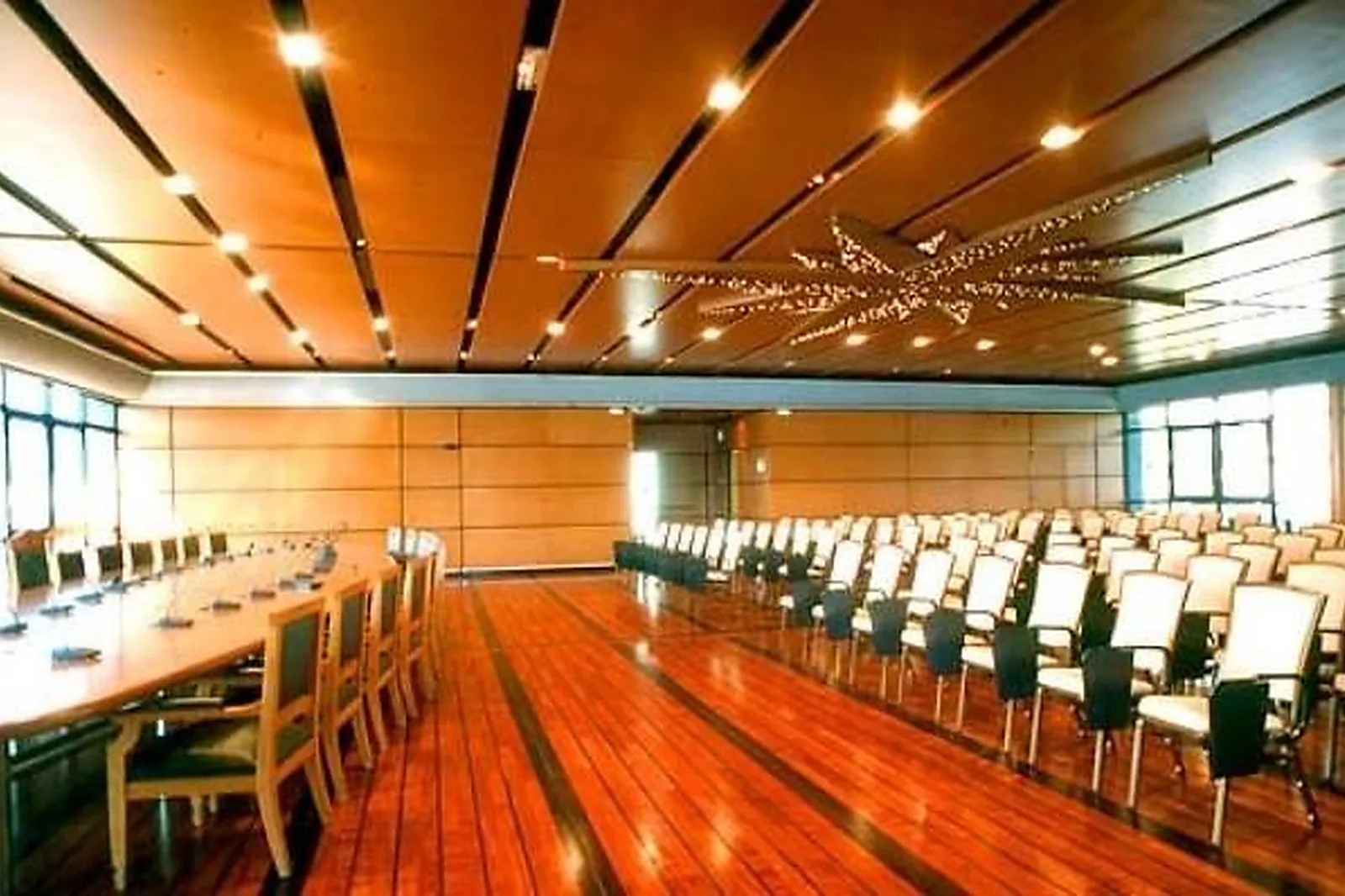 Lieux événementiels, PALAIS DES CONGRES D'AJACCIO