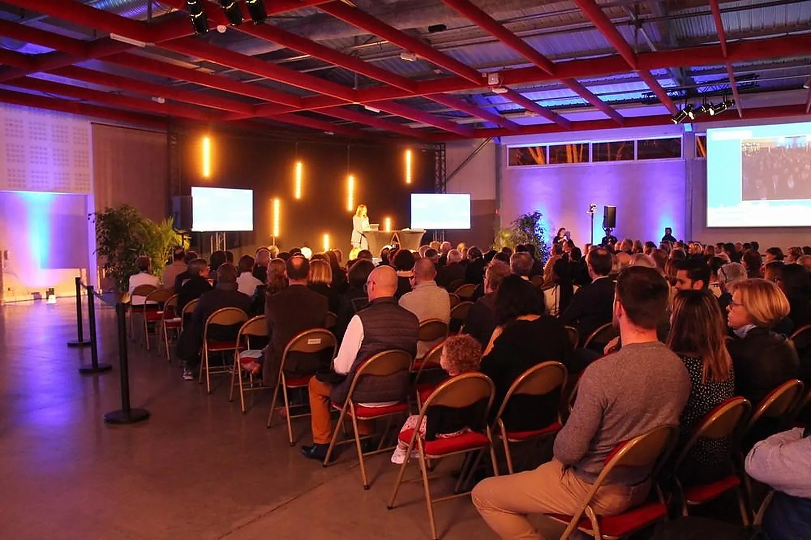 Lieux événementiels, PALAIS DES CONGRES D'ARLES