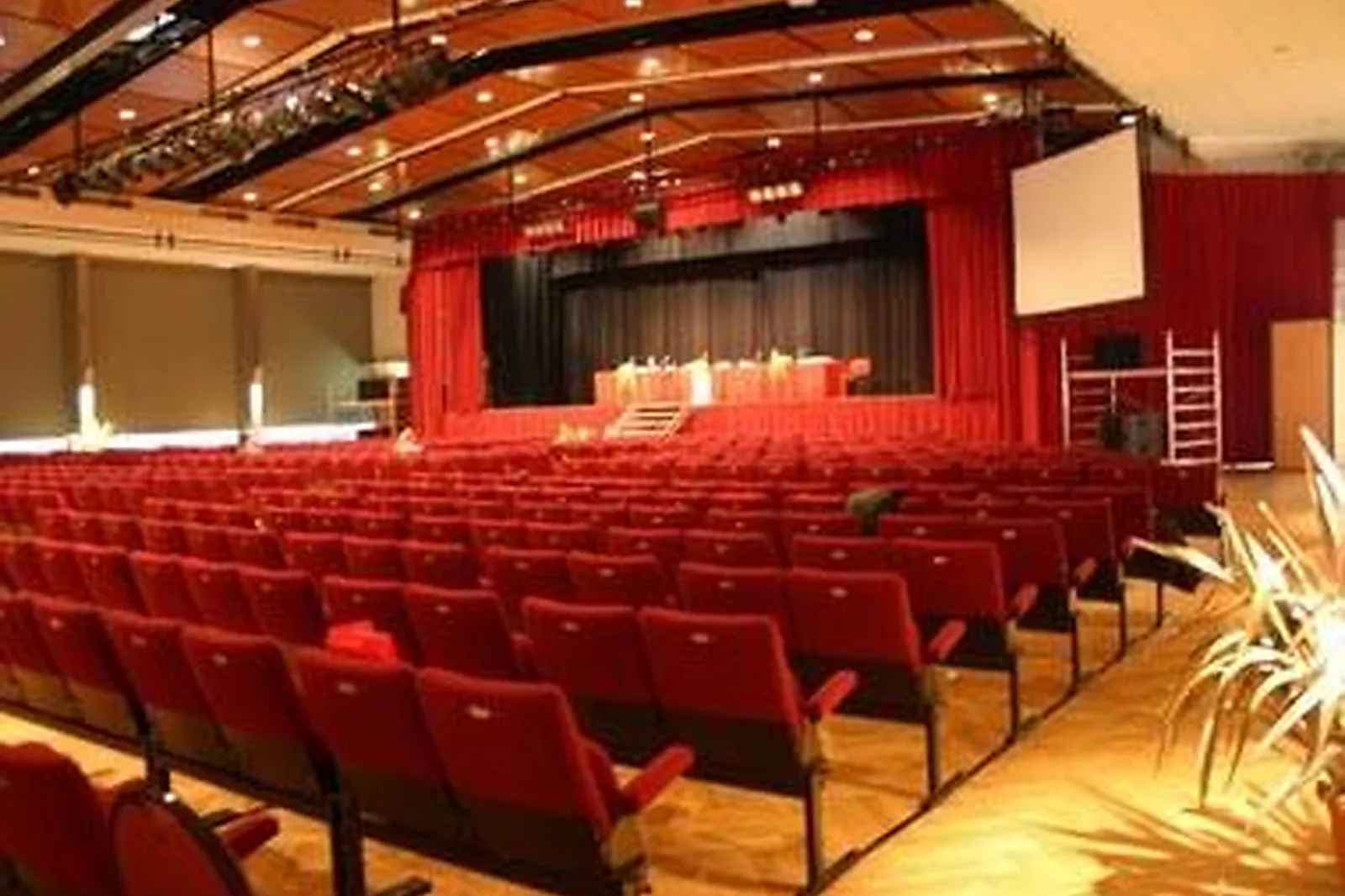 Lieux événementiels, PALAIS DES CONGRÈS DE BEZIERS