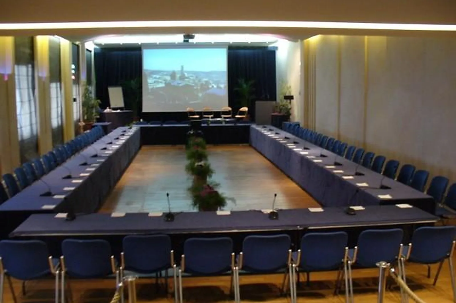 Lieux événementiels, PALAIS DES CONGRÈS DE GRASSE