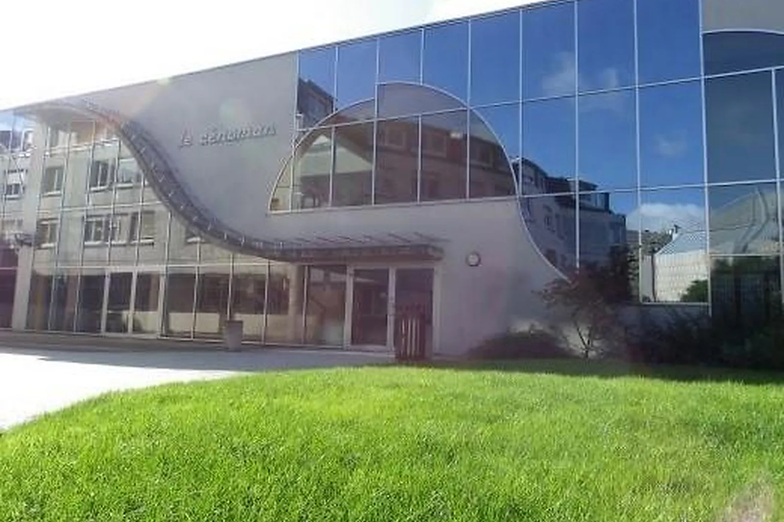 Lieux événementiels, PALAIS DES CONGRES DU MANS
