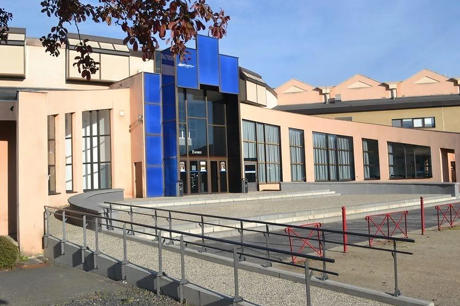 Lieux événementiels, PALAIS DES CONGRÈS ET DES SPECTACLES