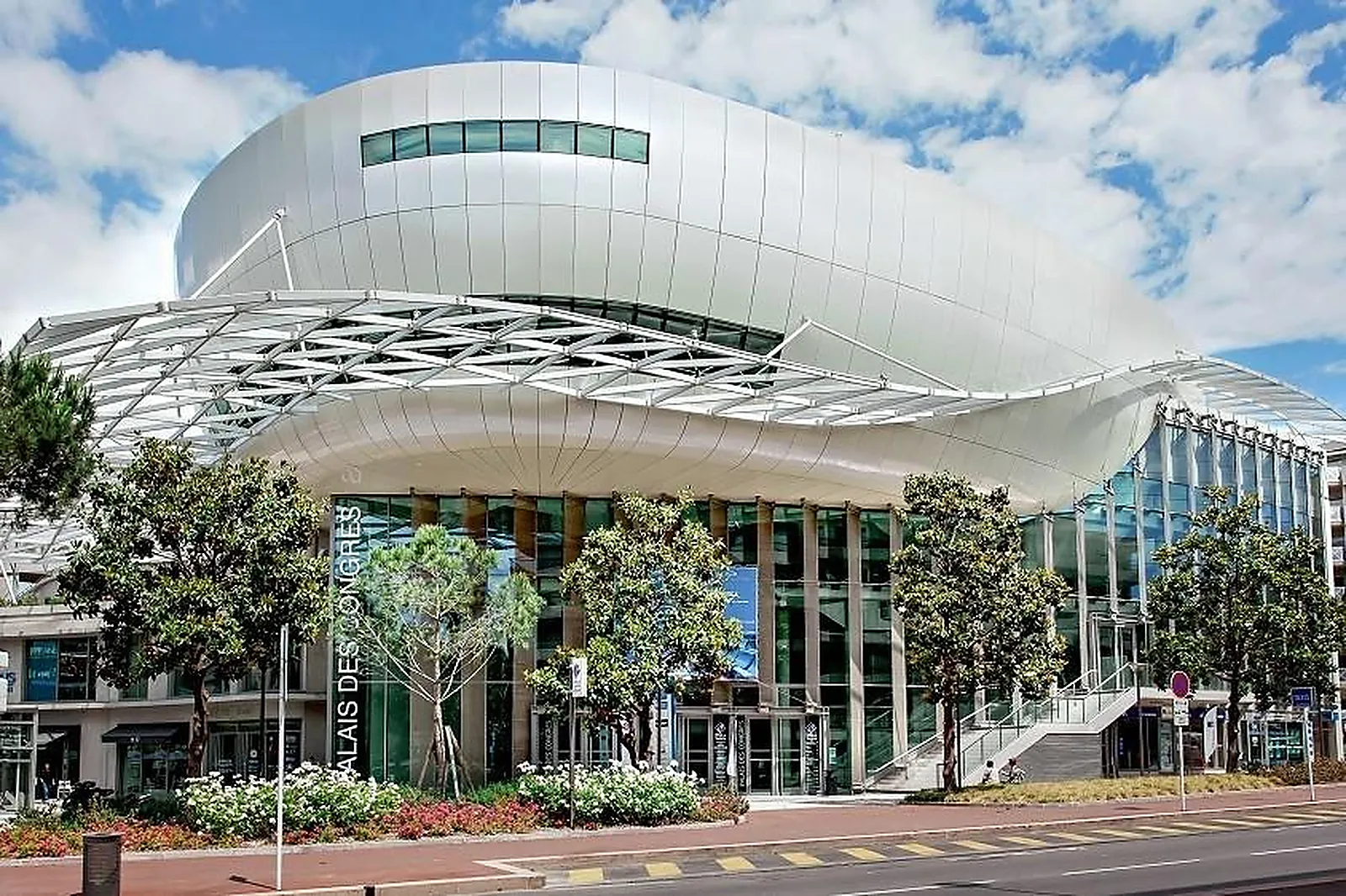 Lieux événementiels, PALAIS DES CONGRÈS JUAN LES PINS
