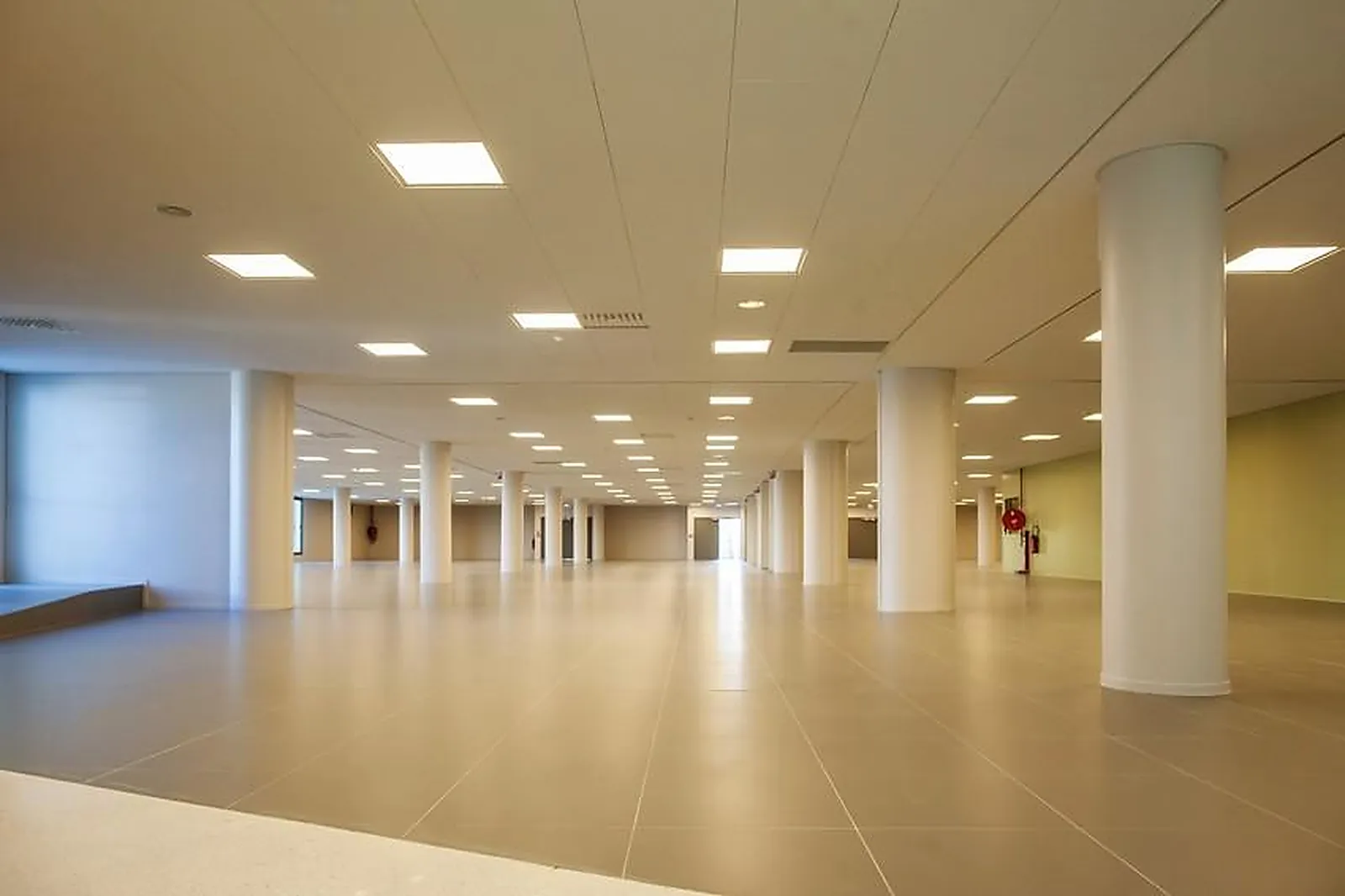 Lieux événementiels, PALAIS DES CONGRÈS JUAN LES PINS