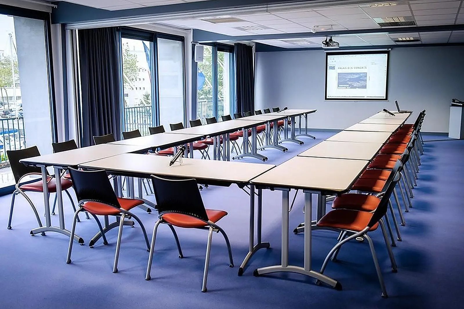 Lieux événementiels, PALAIS DES CONGRÈS DE LORIENT