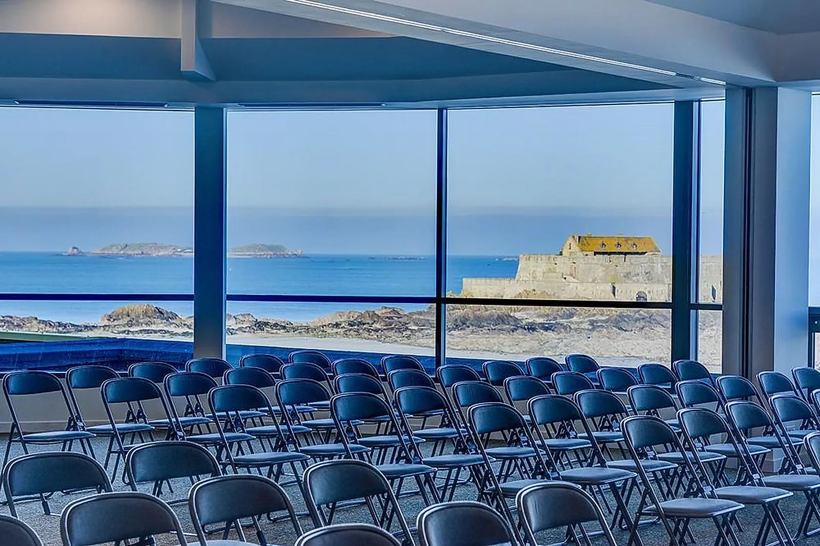 Lieux événementiels, PALAIS DU GRAND LARGE