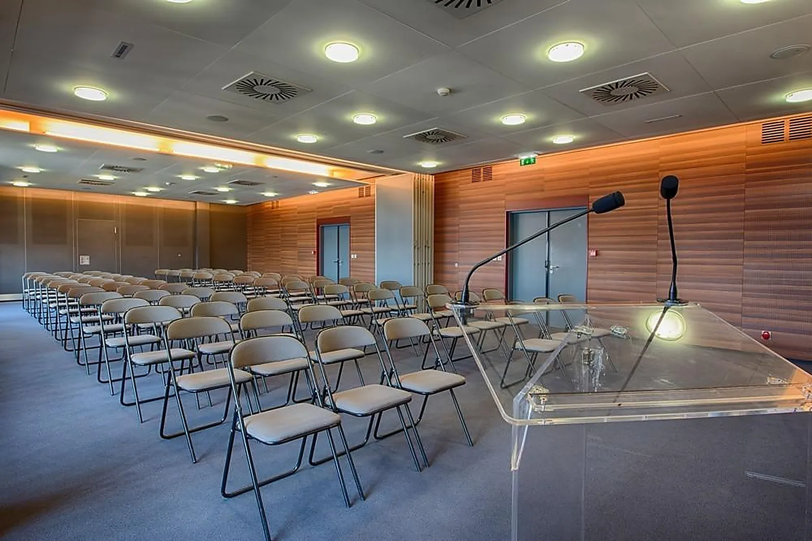 Lieux événementiels, PALAIS DU GRAND LARGE