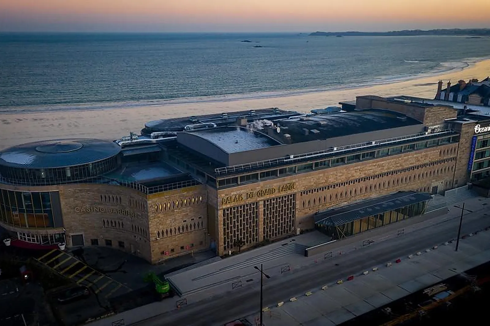 Lieux événementiels, PALAIS DU GRAND LARGE