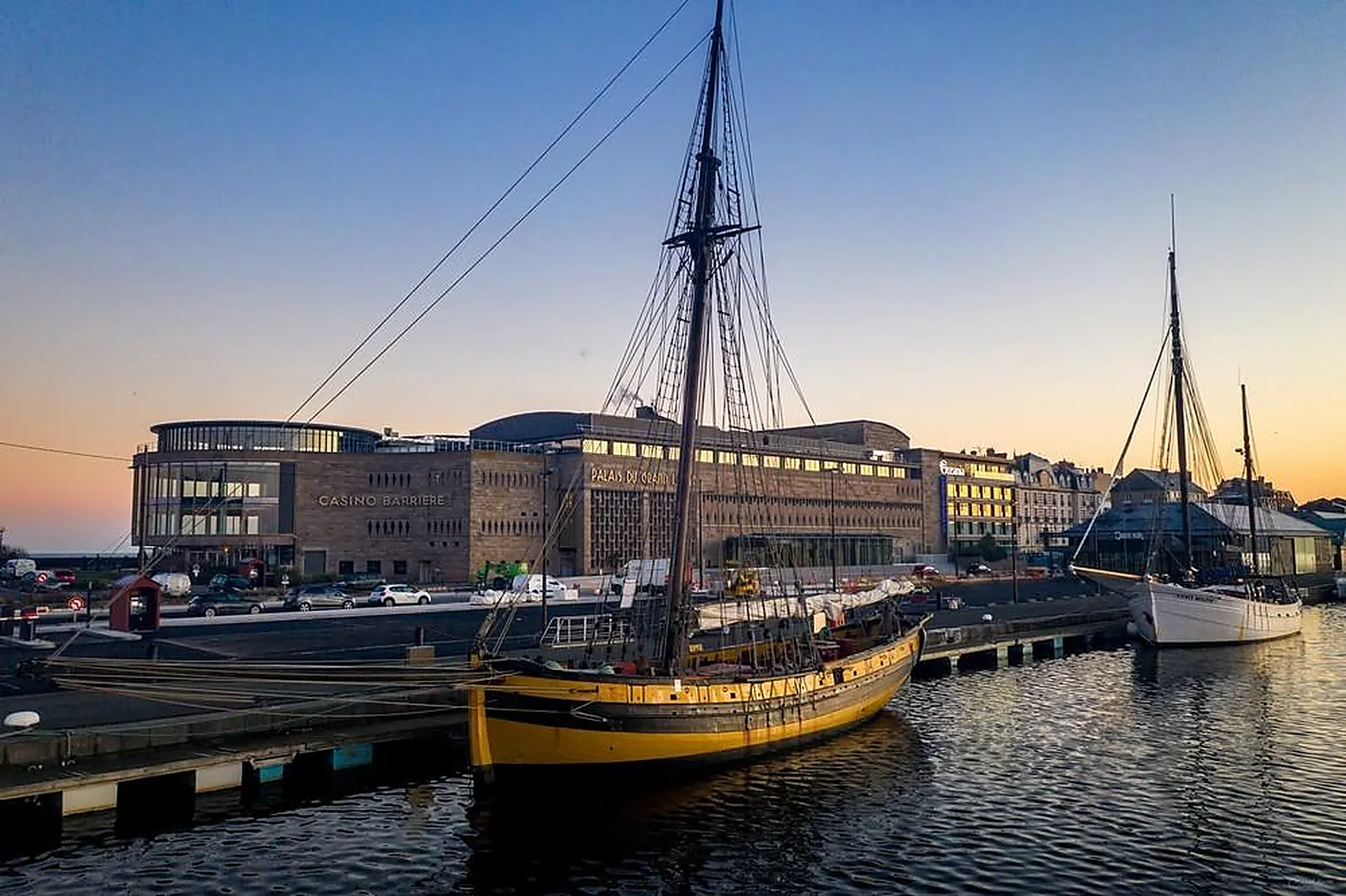 Lieux événementiels, PALAIS DU GRAND LARGE