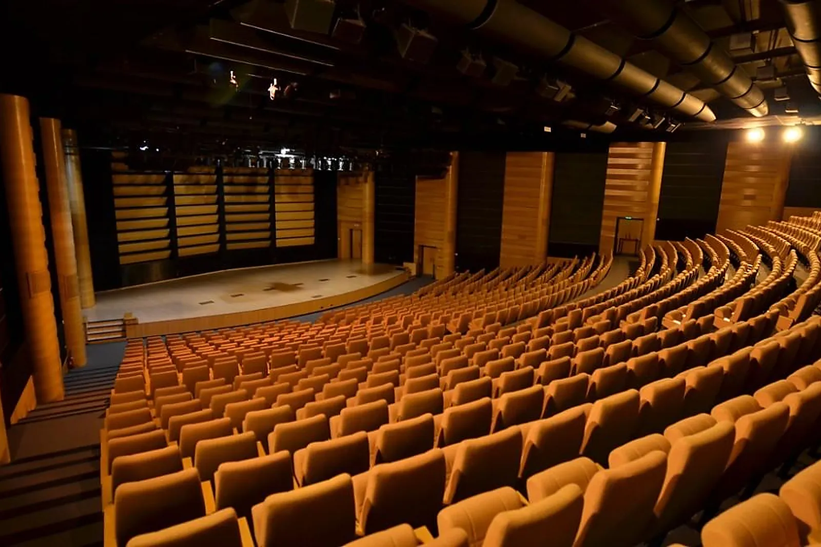 Lieux événementiels, PALAIS DU PHARO