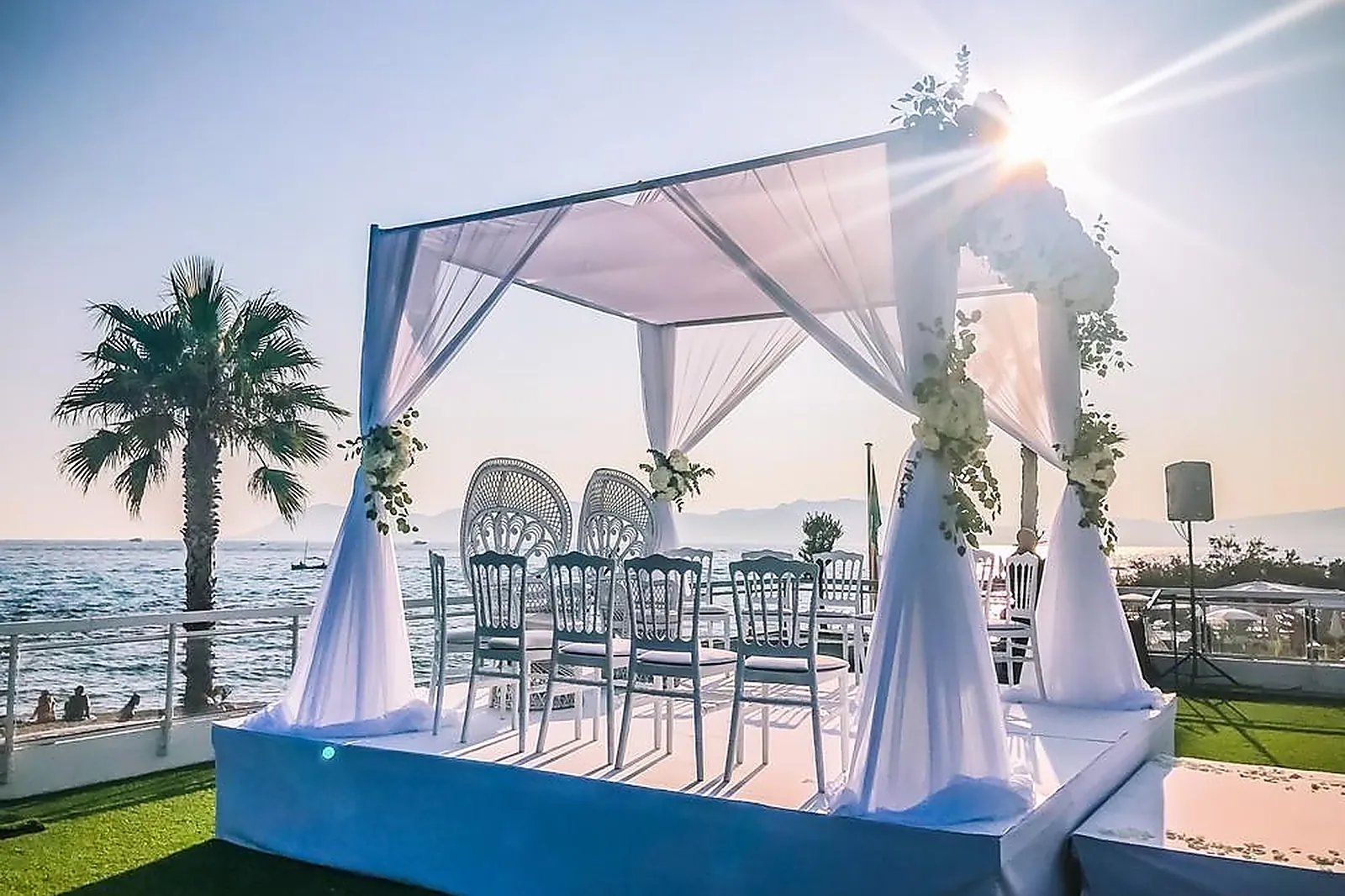 Lieux événementiels, PALM BEACH CANNES