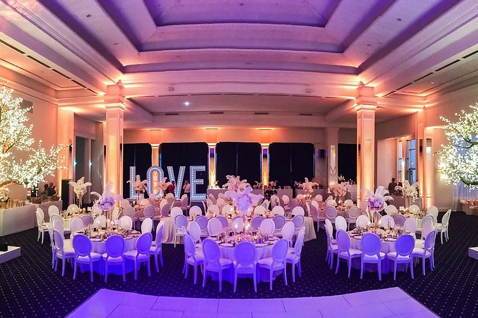 Lieux événementiels, PALM BEACH CANNES