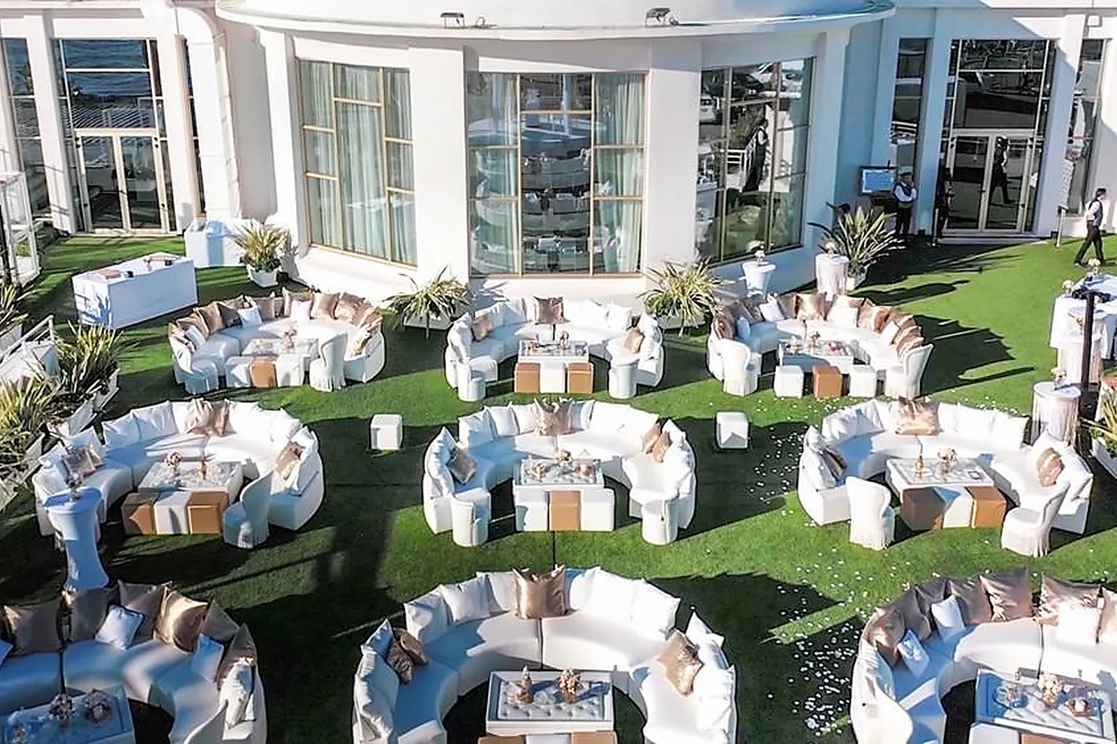 Lieux événementiels, PALM BEACH CANNES