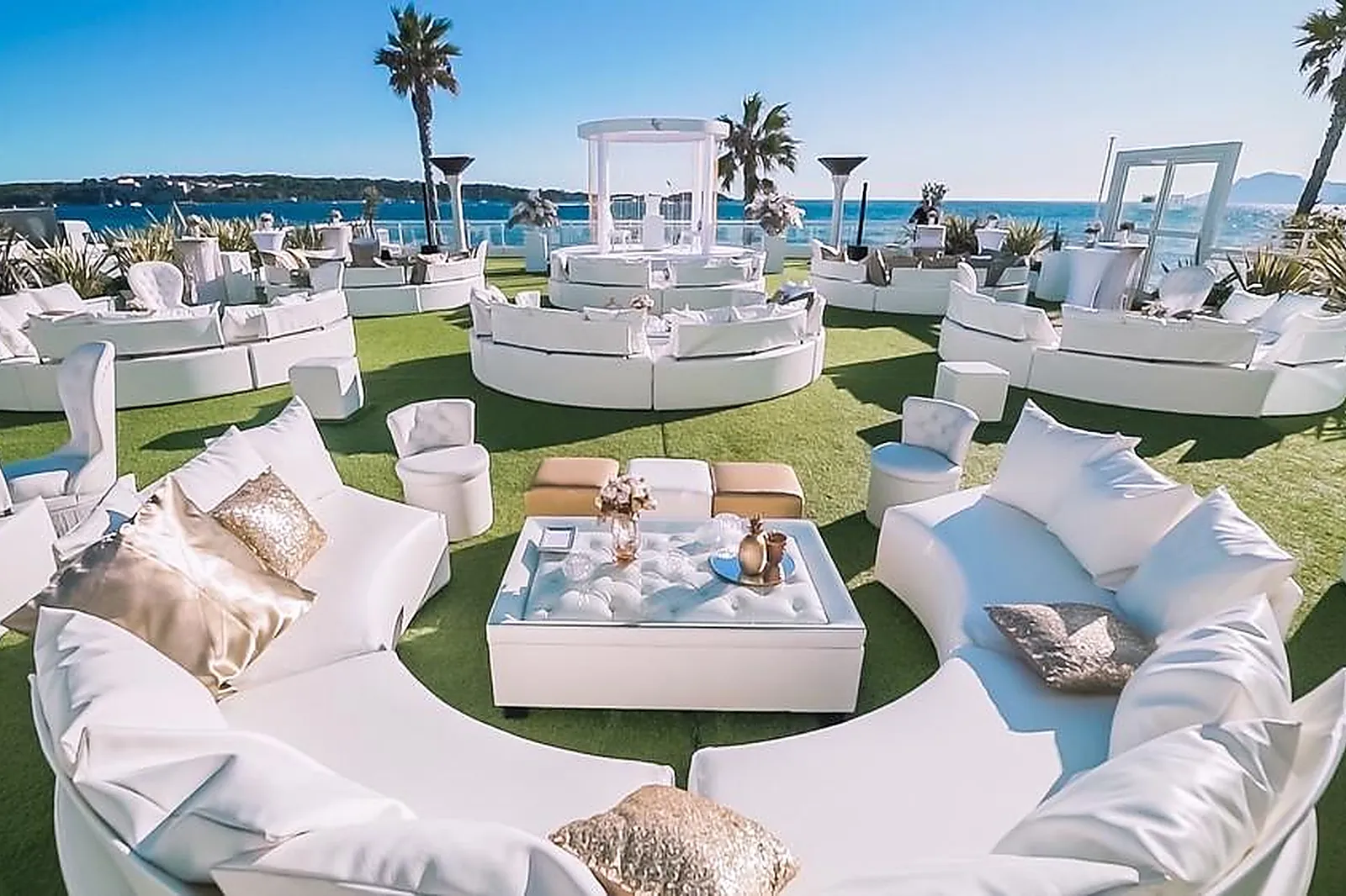 Lieux événementiels, PALM BEACH CANNES