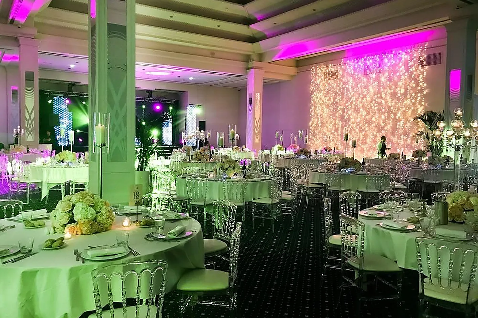 Lieux événementiels, PALM BEACH CANNES