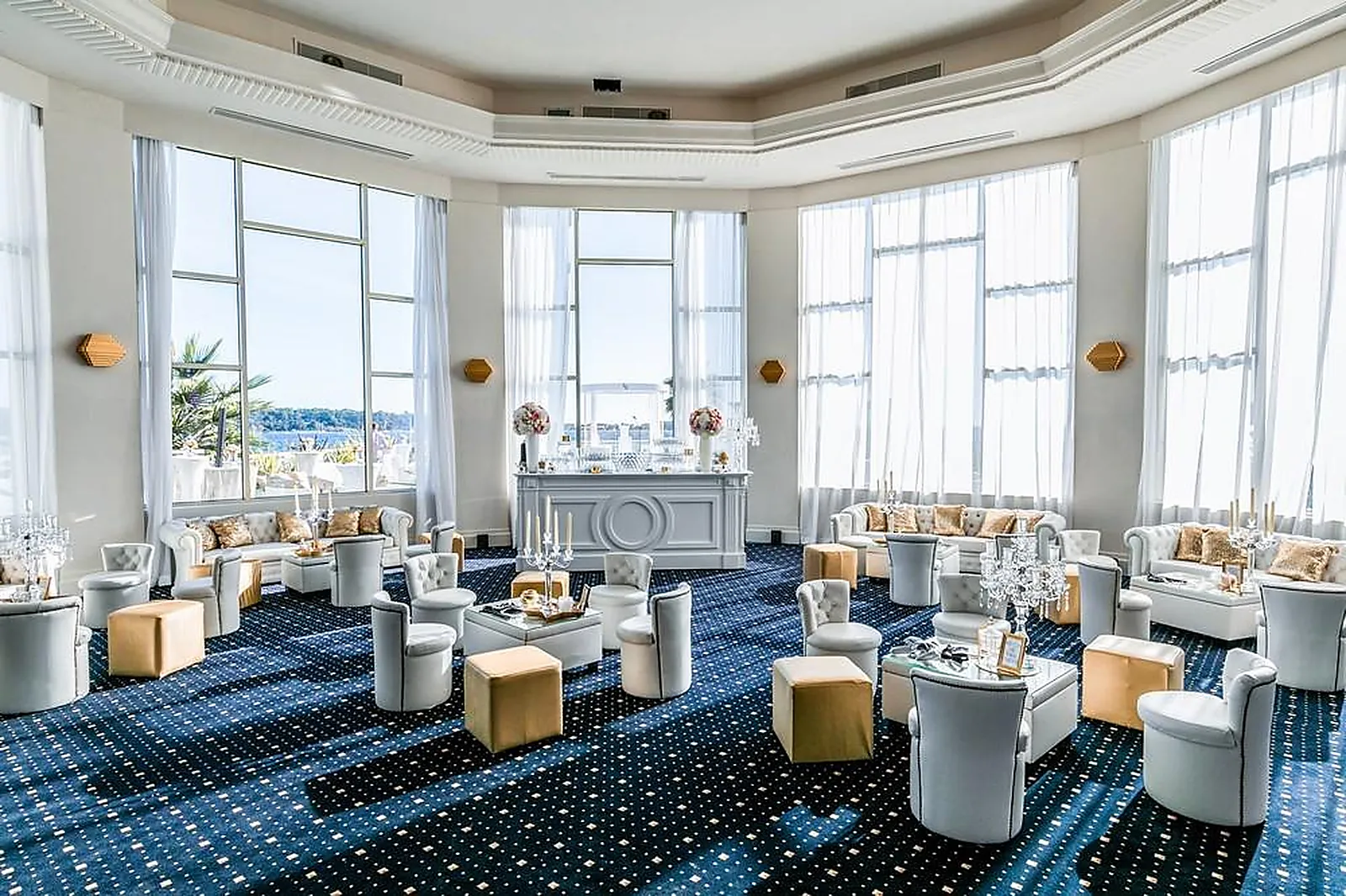 Lieux événementiels, PALM BEACH CANNES