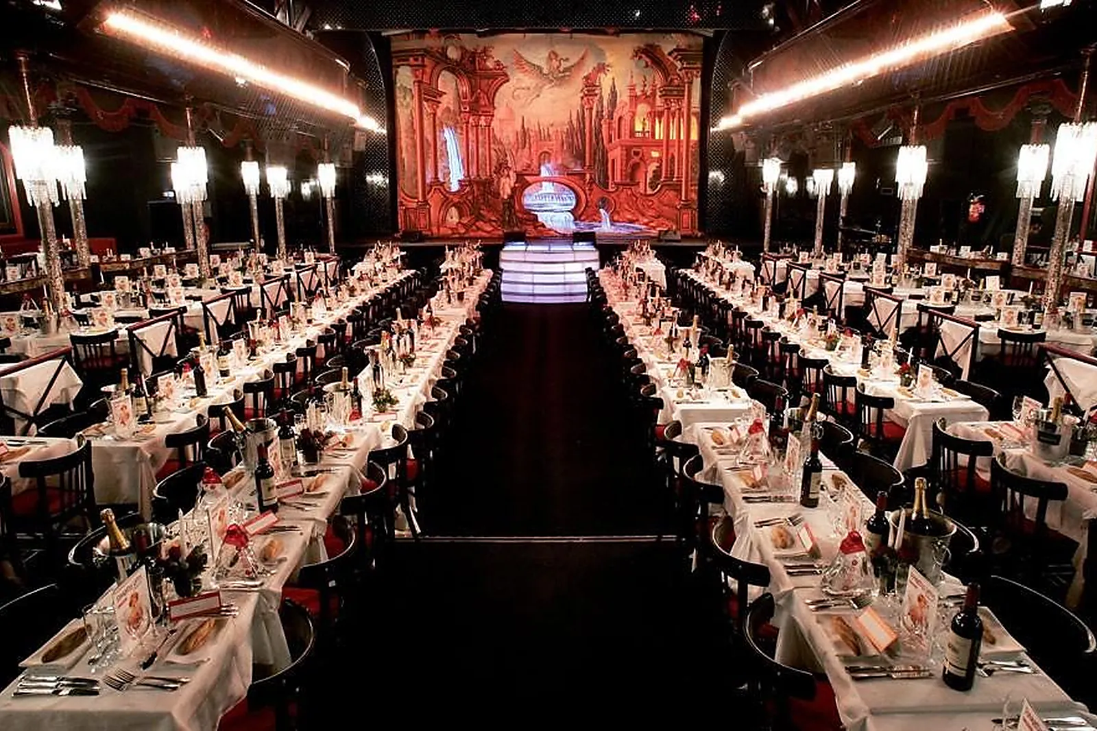 Lieux événementiels, PARADIS LATIN