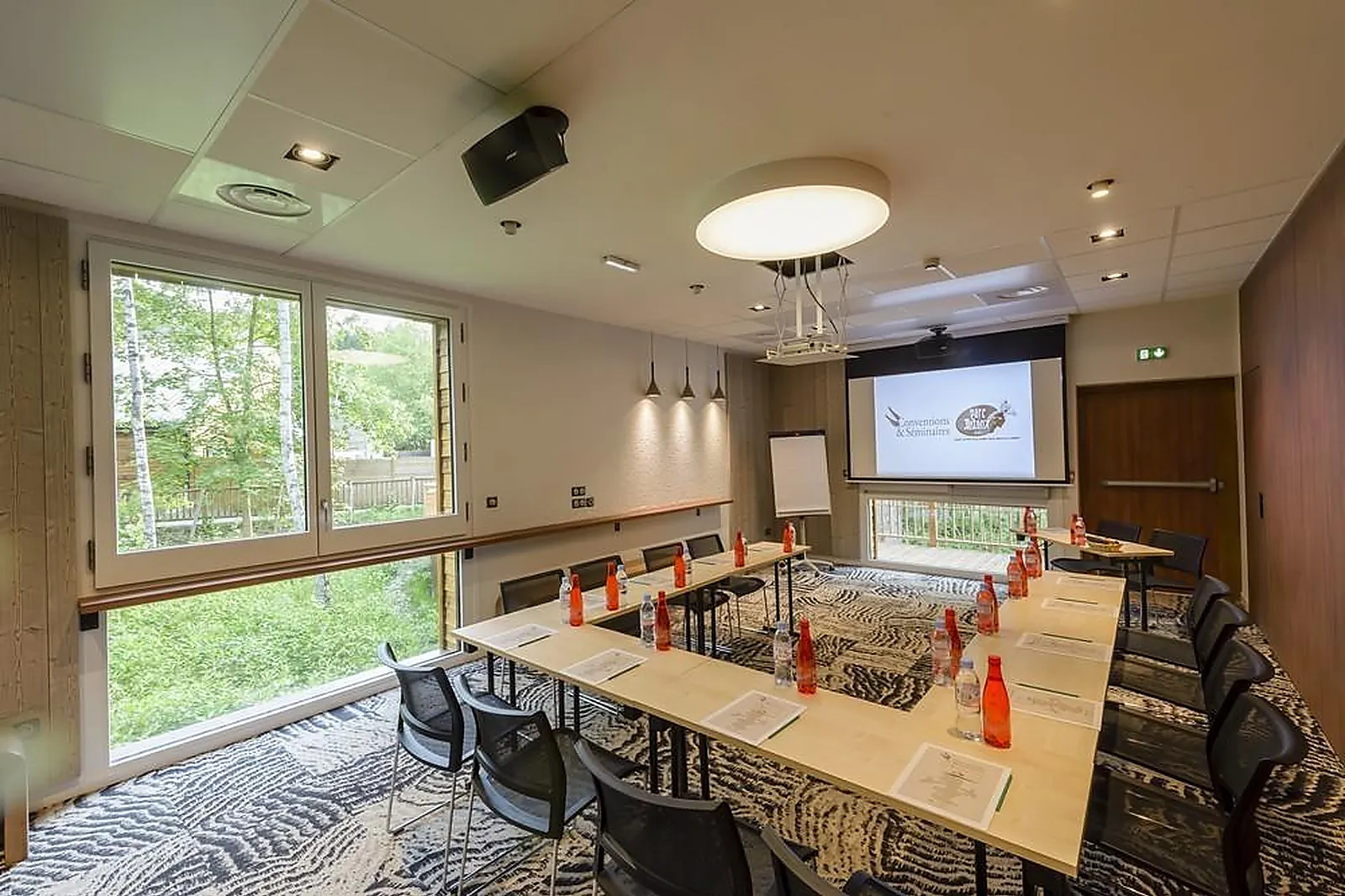 Lieux événementiels, PARC ASTERIX CONVENTIONS ET SEMINAIRES