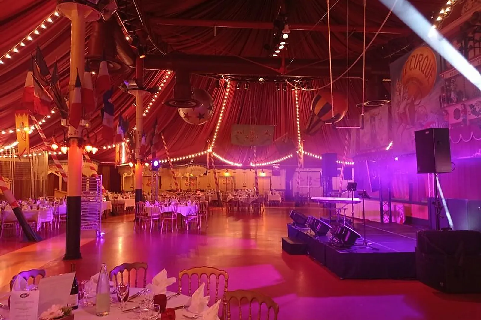 Lieux événementiels, PARC ASTERIX CONVENTIONS ET SEMINAIRES