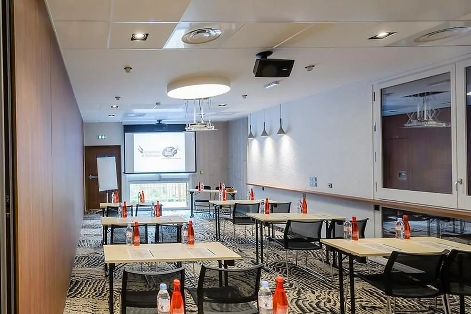 Lieux événementiels, PARC ASTERIX CONVENTIONS ET SEMINAIRES