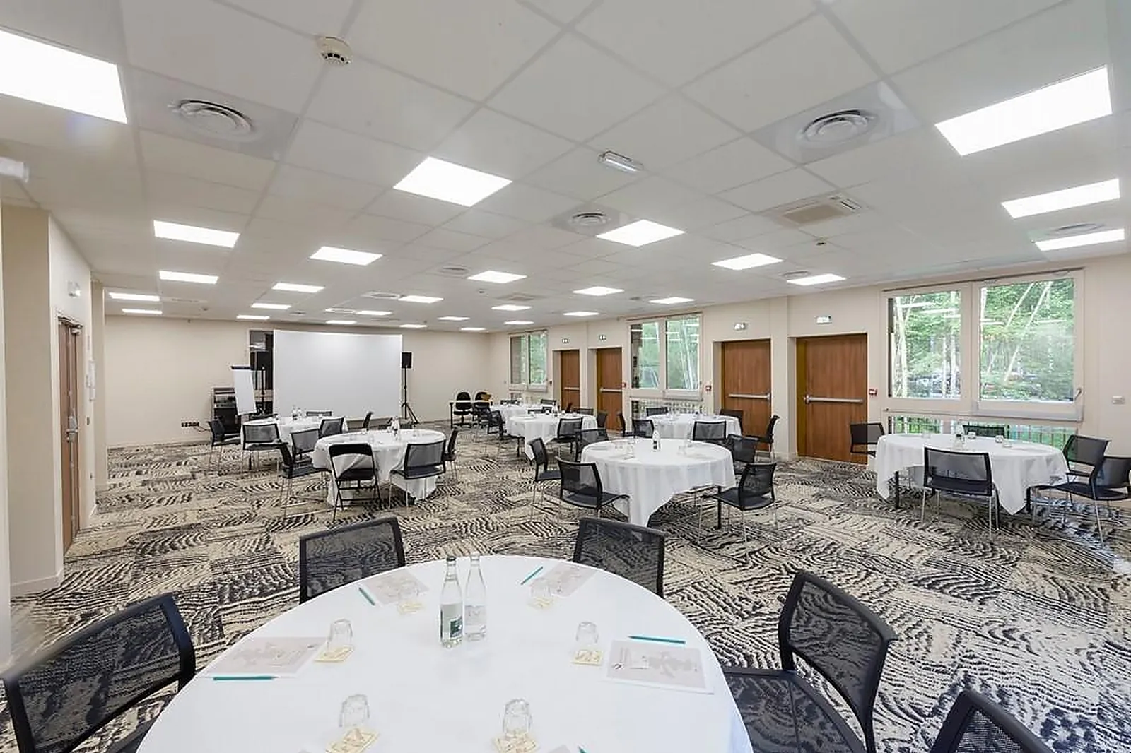 Lieux événementiels, PARC ASTERIX CONVENTIONS ET SEMINAIRES