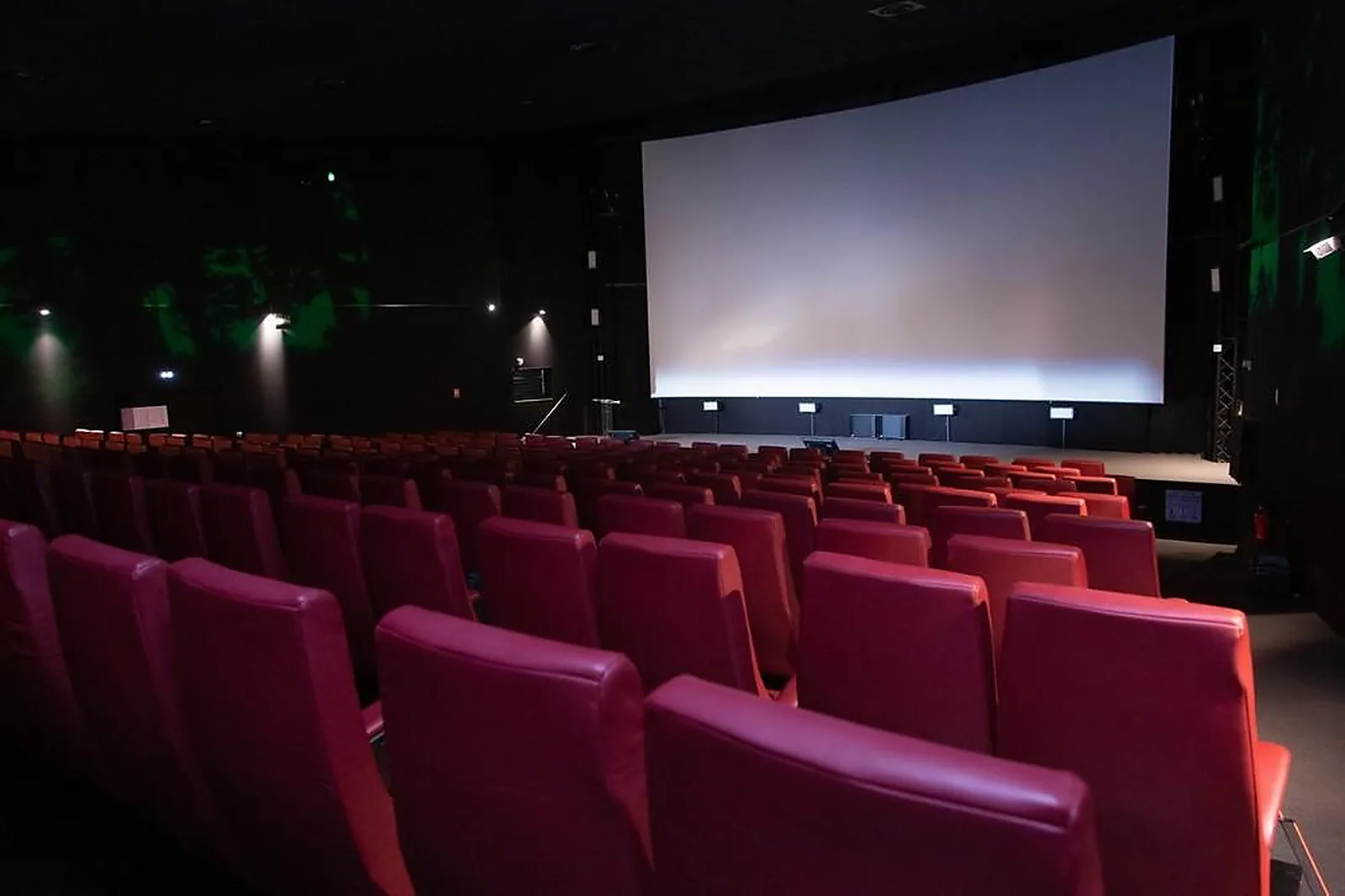 Lieux événementiels, PARC ASTERIX CONVENTIONS ET SEMINAIRES