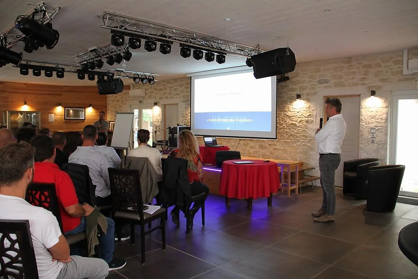Lieux événementiels, PARC DE LOISIRS DES BOUSCAILLOUS