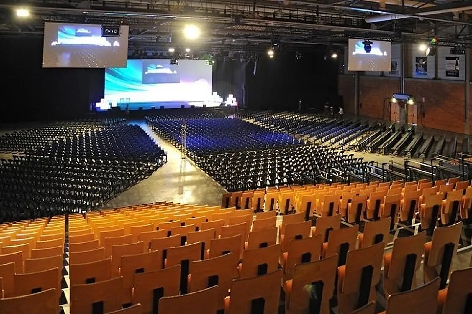 Lieux événementiels, PARC DES EXPOSITIONS D'ALBI