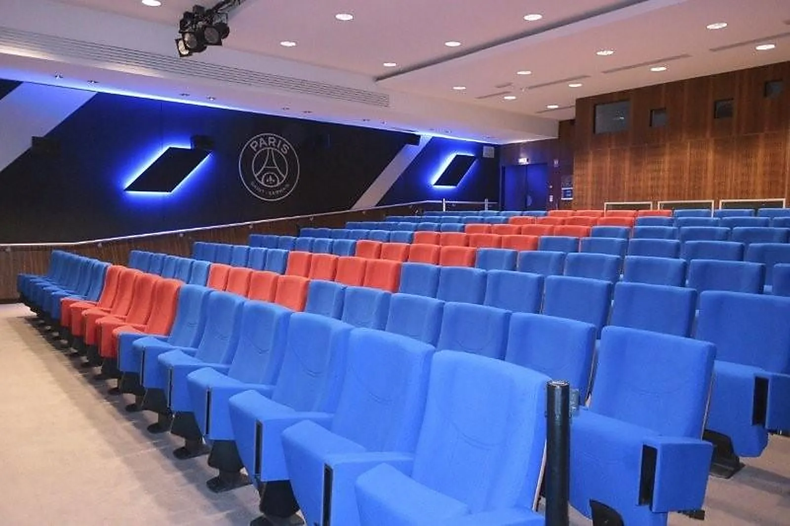 Lieux événementiels, PARC DES PRINCES