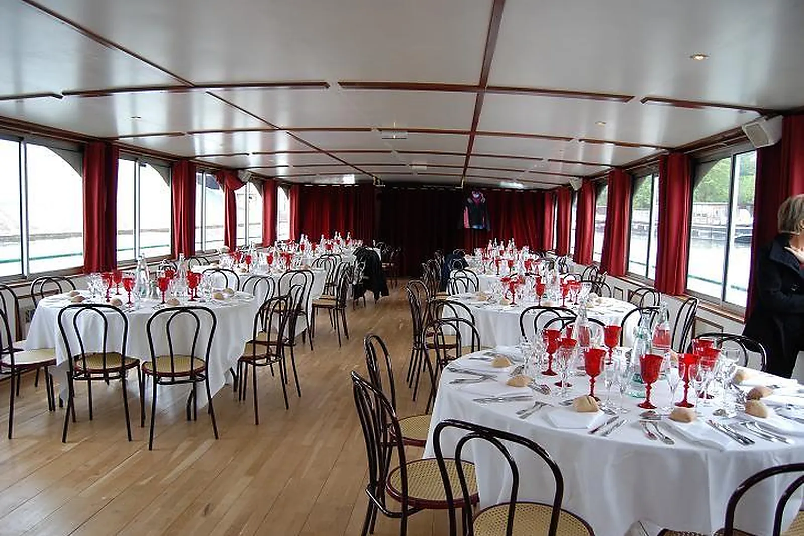 Lieux événementiels, PARIS CANAL