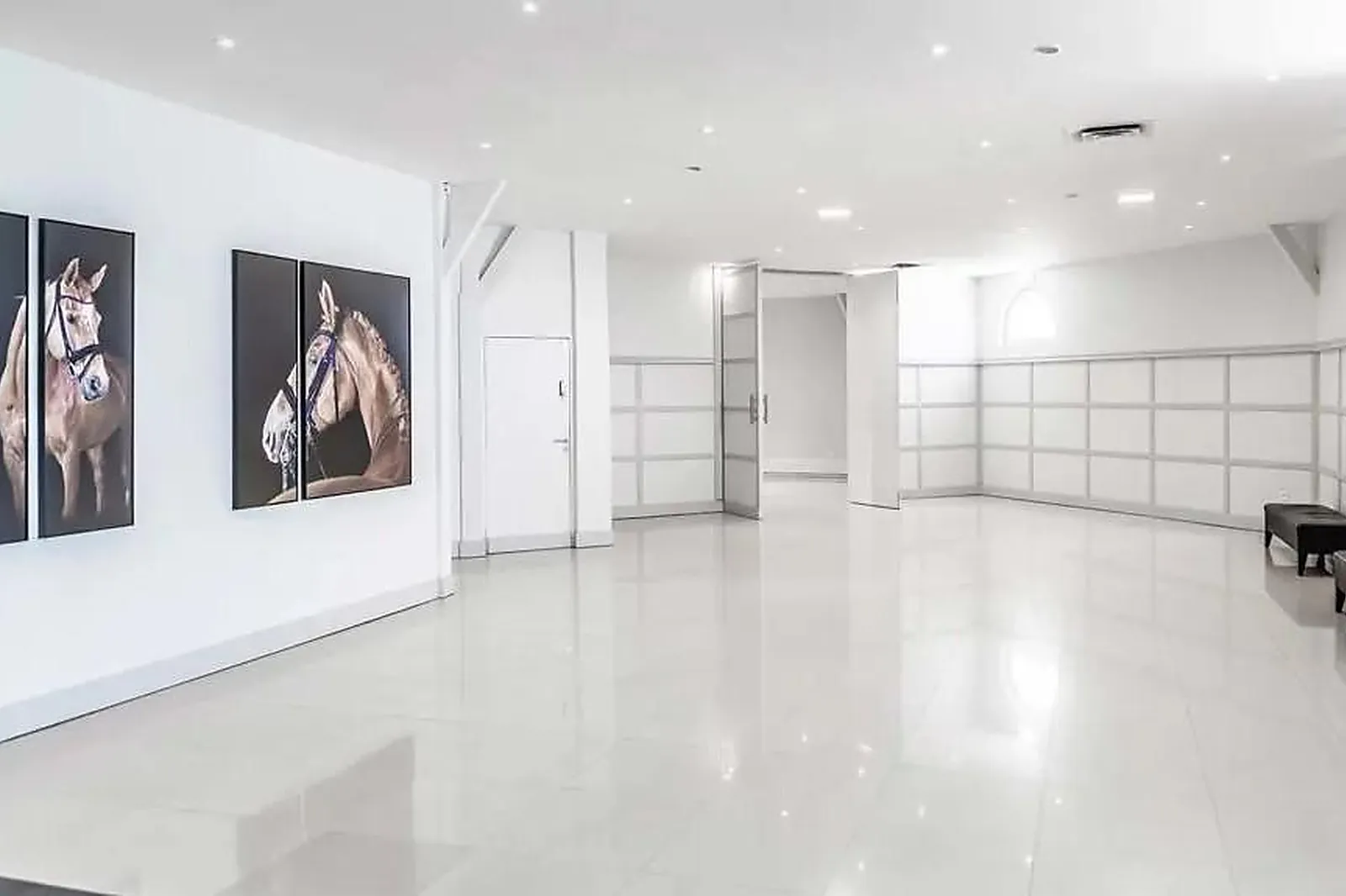 Lieux événementiels, PARIS COUNTRY CLUB - LE MANÈGE DE SAINT CLOUD