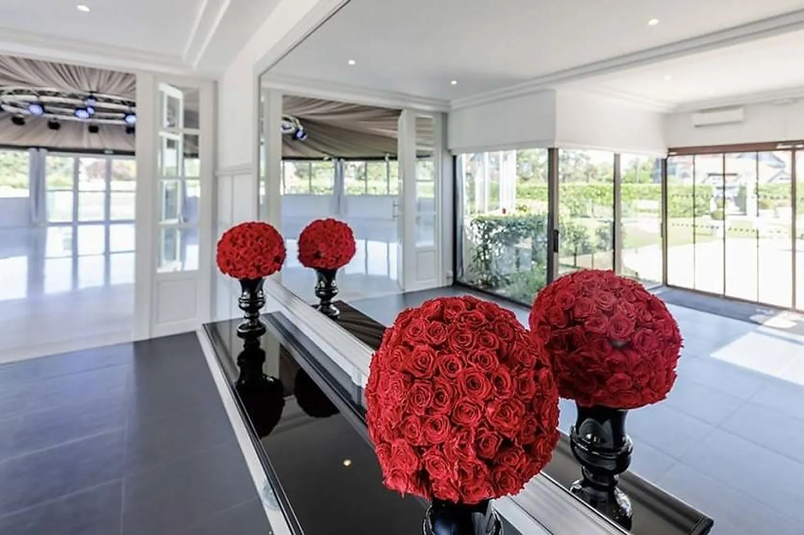 Lieux événementiels, PARIS COUNTRY CLUB - LE MANÈGE DE SAINT CLOUD