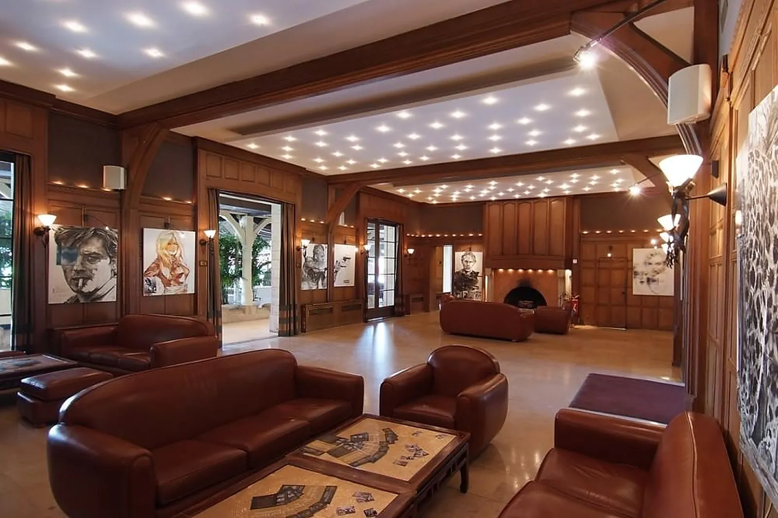 Lieux événementiels, PARIS COUNTRY CLUB - LE MANOIR