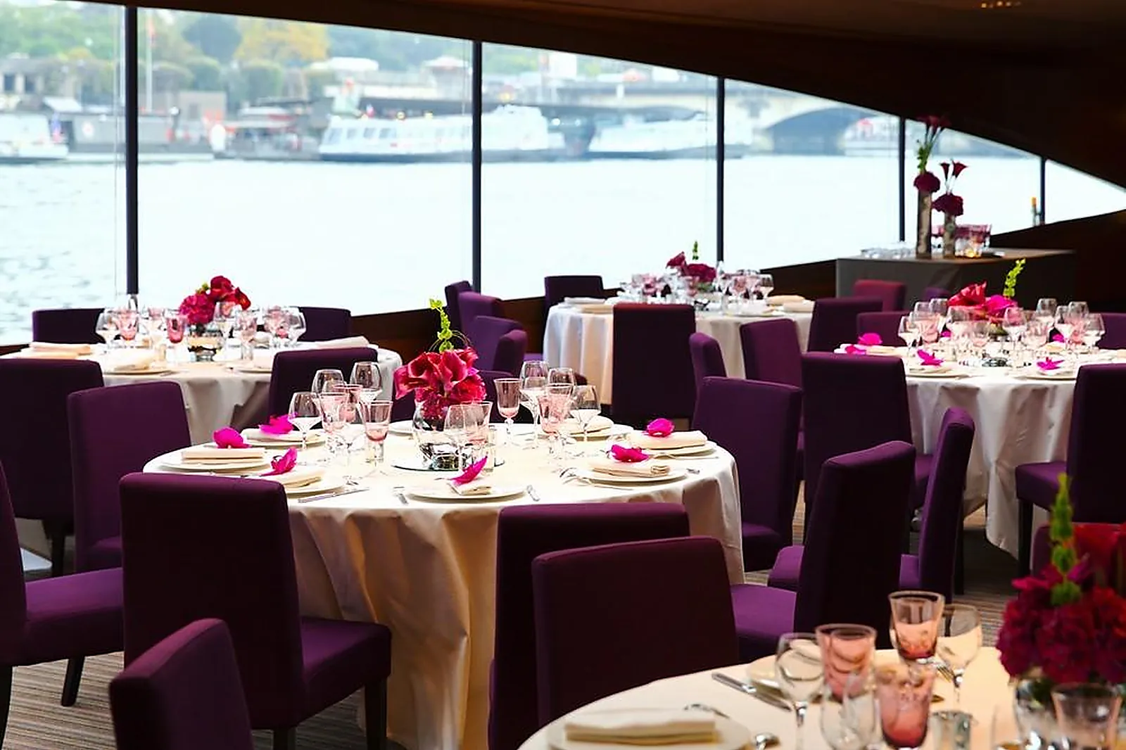 Lieux événementiels, PARIS SEINE