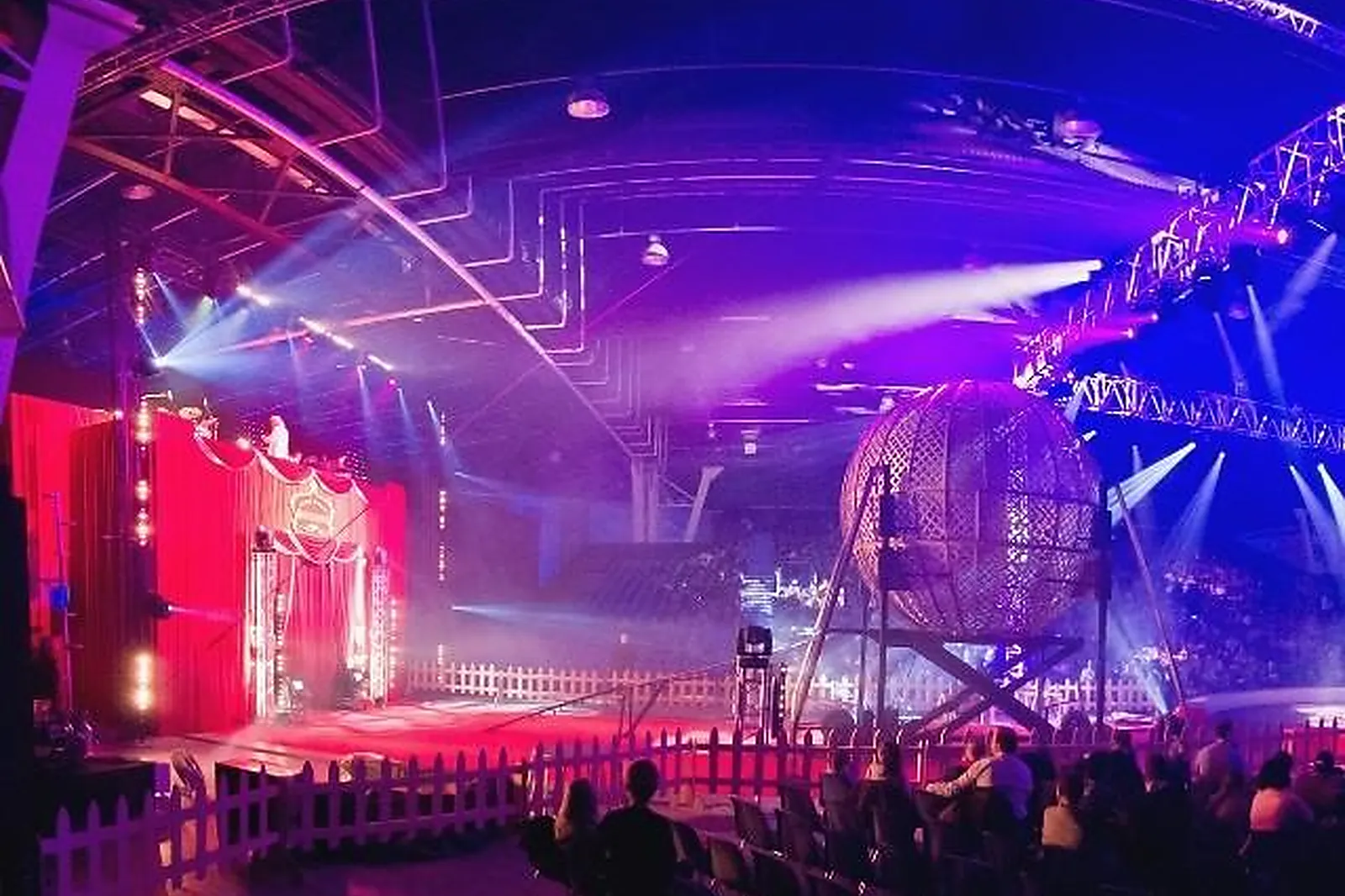 Lieux événementiels, PARIS LE BOURGET