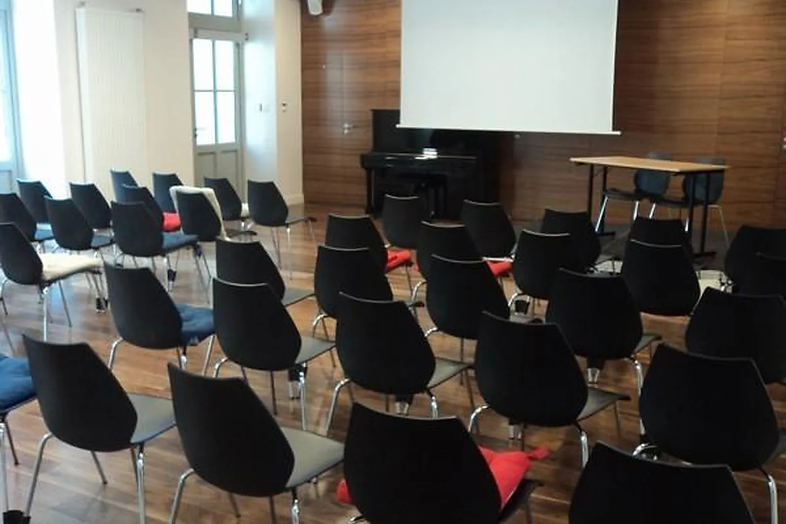 Lieux événementiels, PASSAGE SAINTE-CROIX