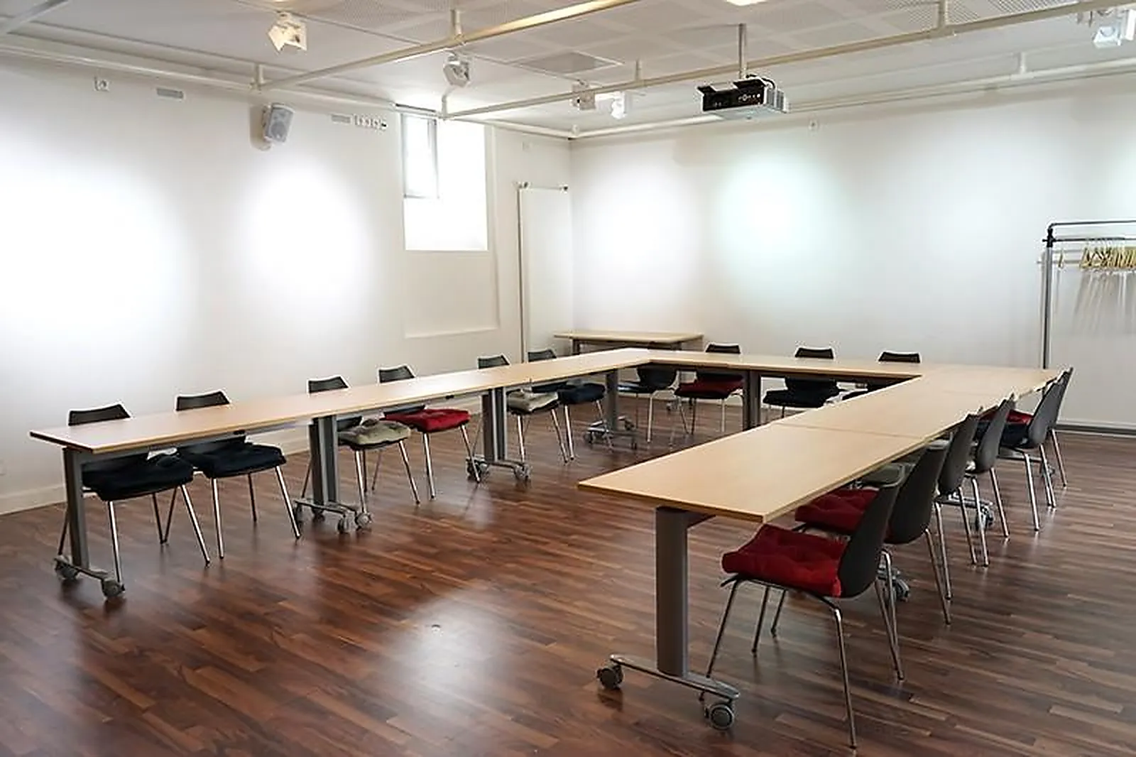 Lieux événementiels, PASSAGE SAINTE-CROIX