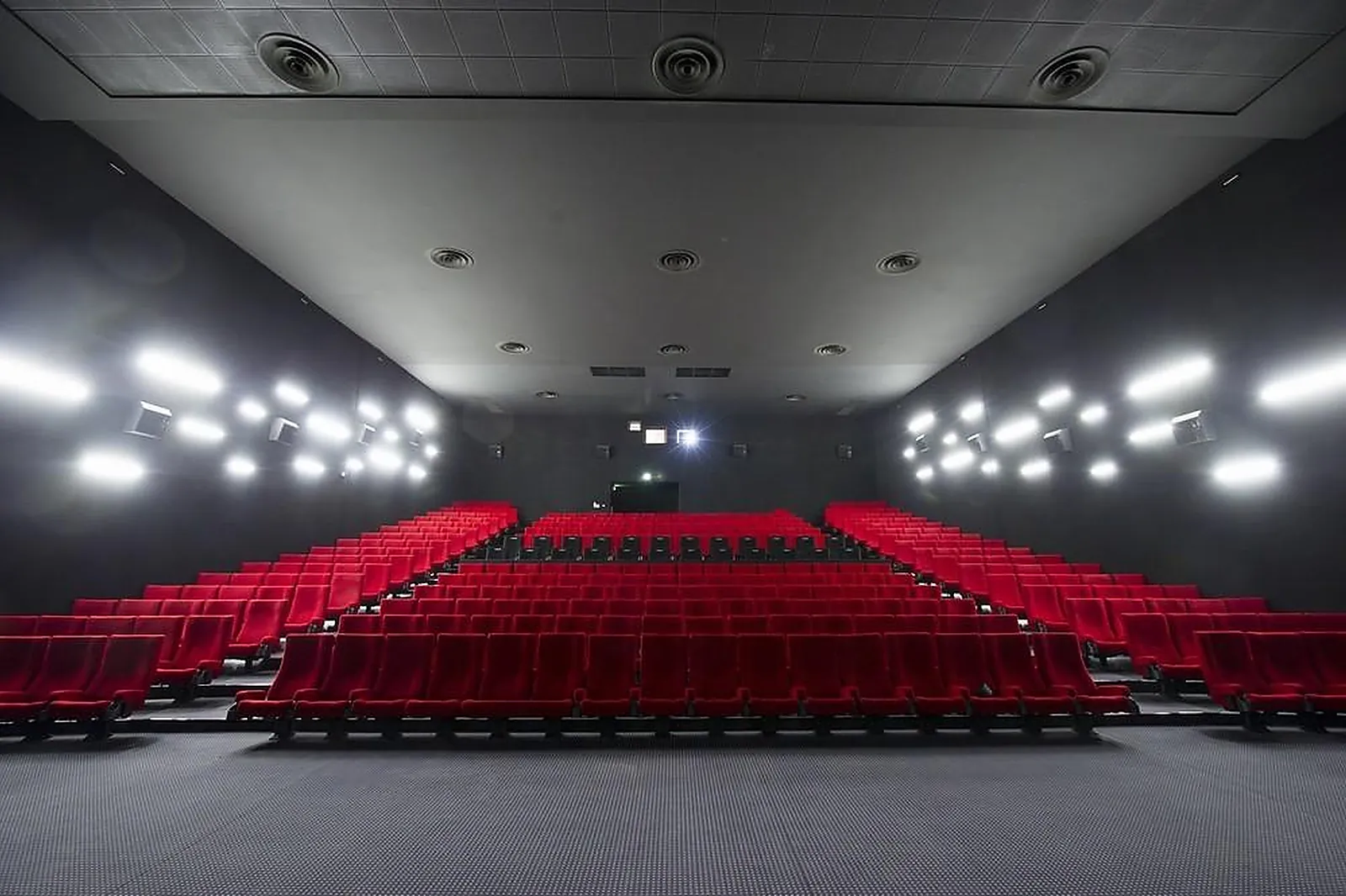 Lieux événementiels, PATHÉ CAP SUD