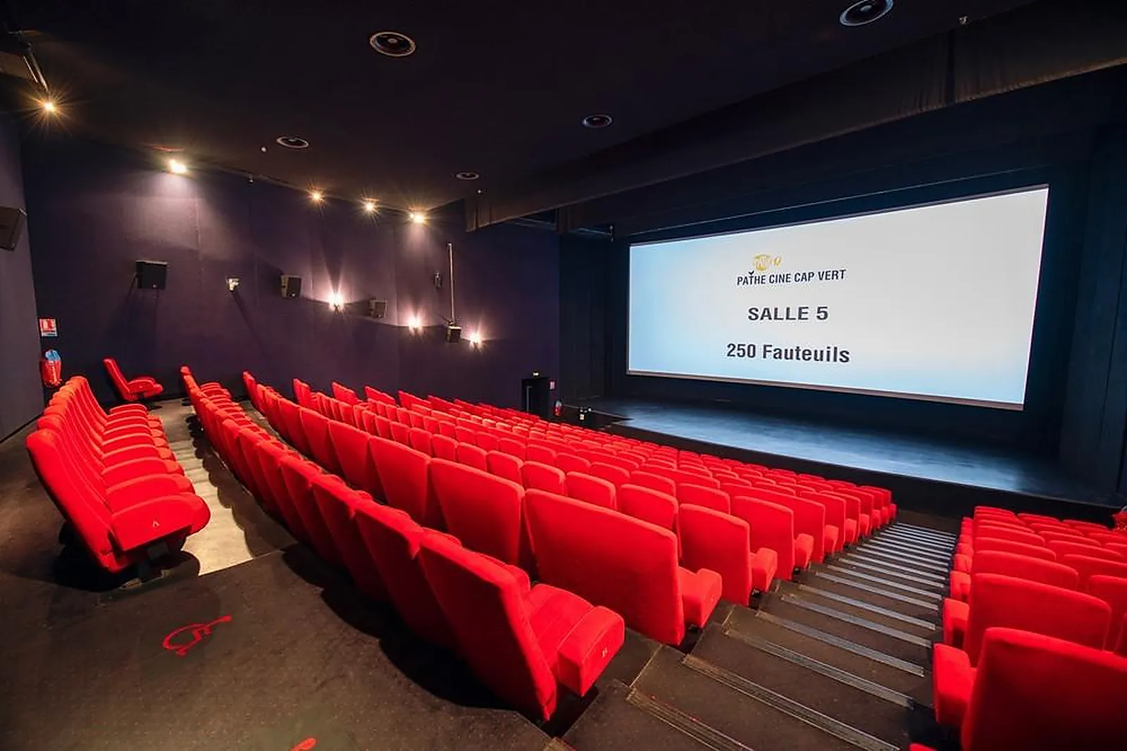 Lieux événementiels, PATHÉ CINÉ CAP VERT