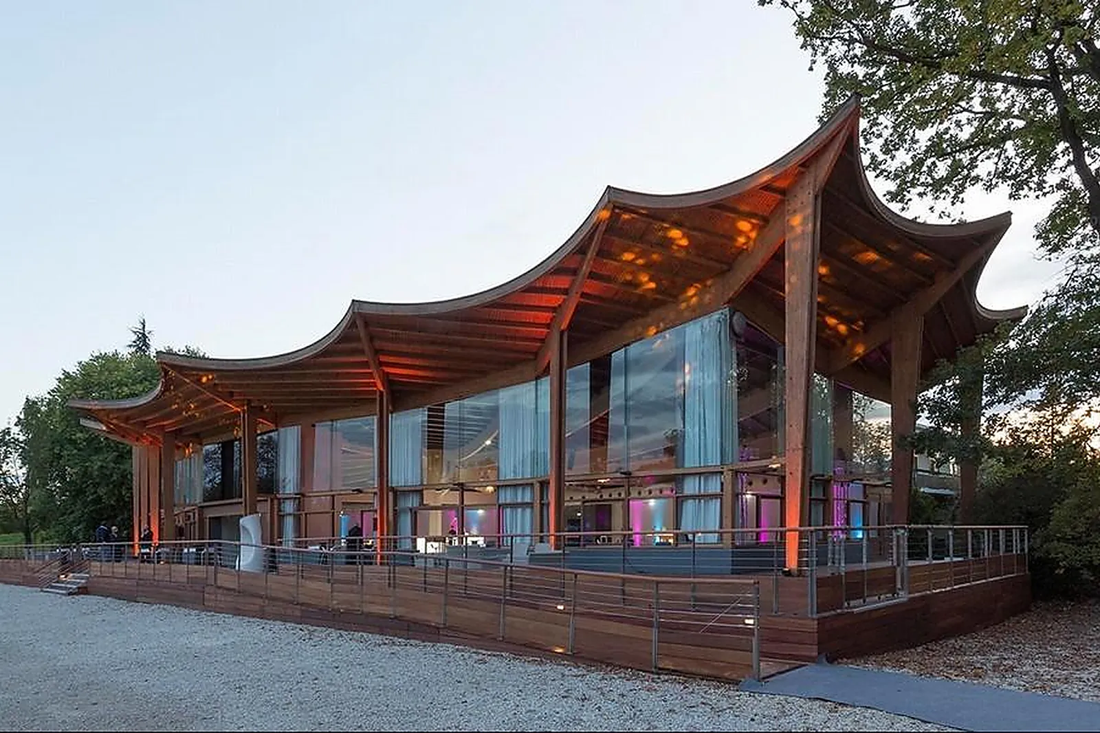 Lieux événementiels, PAVILLON CHESNAIE DU ROY