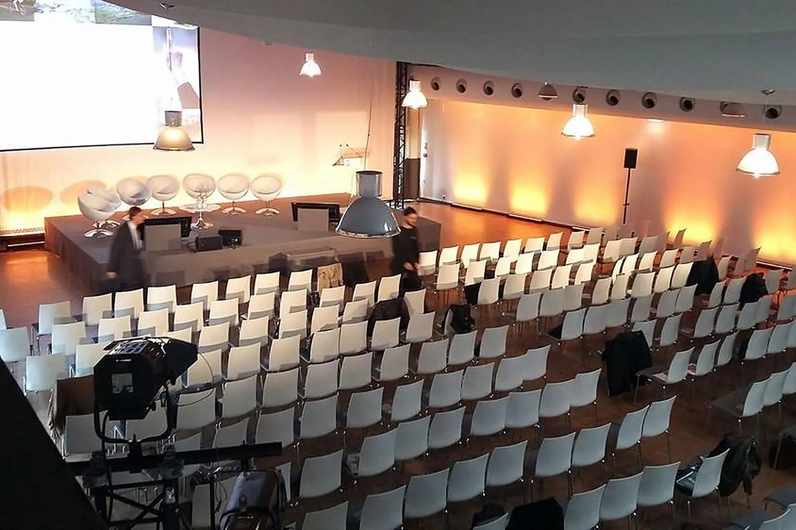 Lieux événementiels, PAVILLON CHESNAIE DU ROY