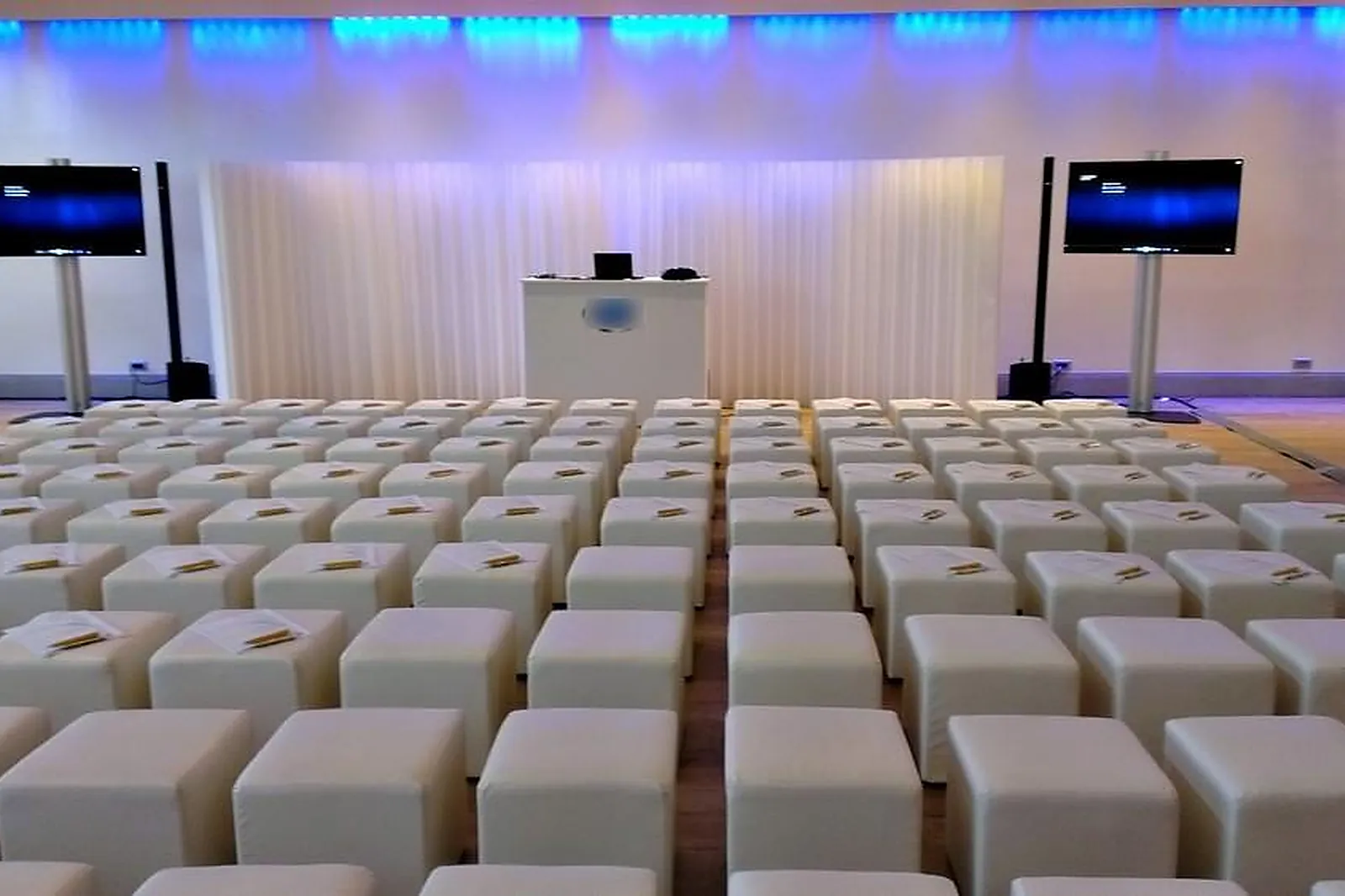 Lieux événementiels, PAVILLON WAGRAM