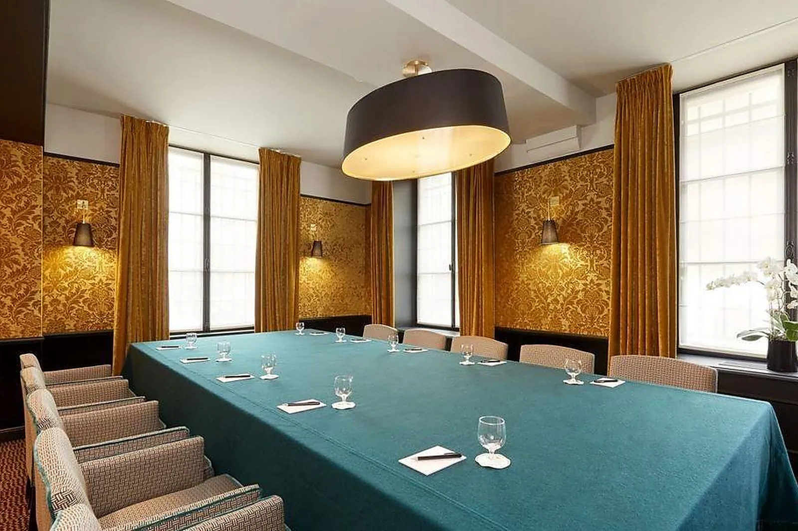 Lieux événementiels, PAVILLON DE LA REINE