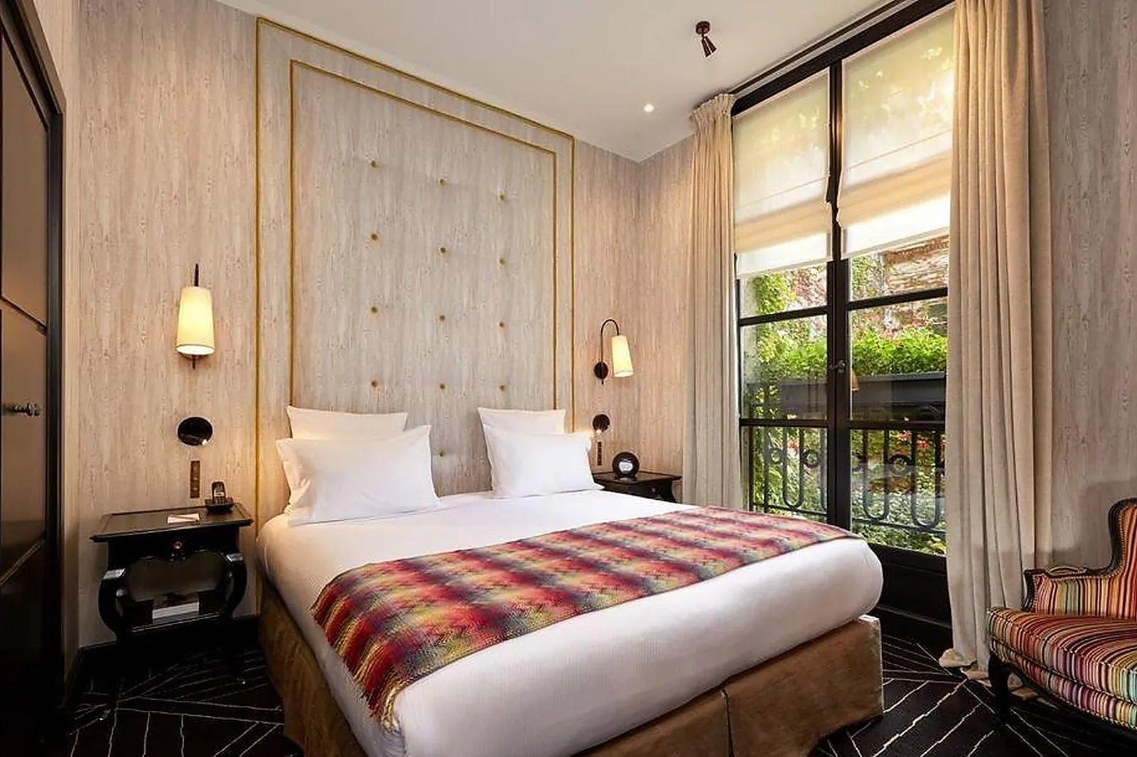 Lieux événementiels, PAVILLON DE LA REINE