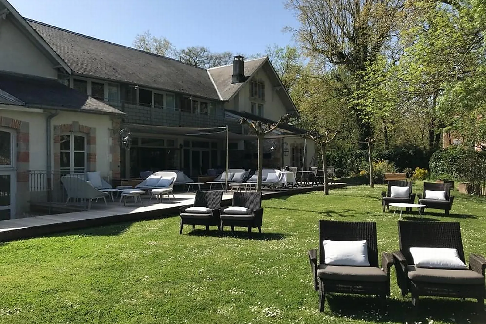 Lieux événementiels, PAVILLON DU CHATEAU