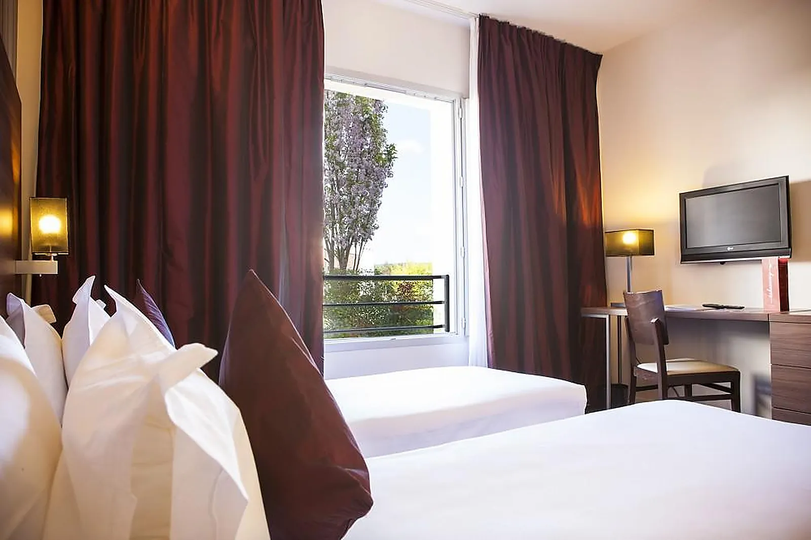 Lieux événementiels, PAXTON MLV