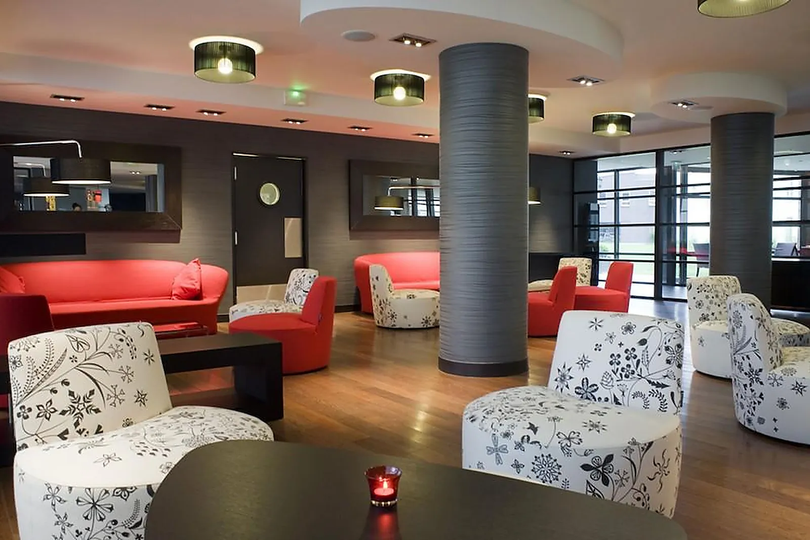 Lieux événementiels, PAXTON MLV