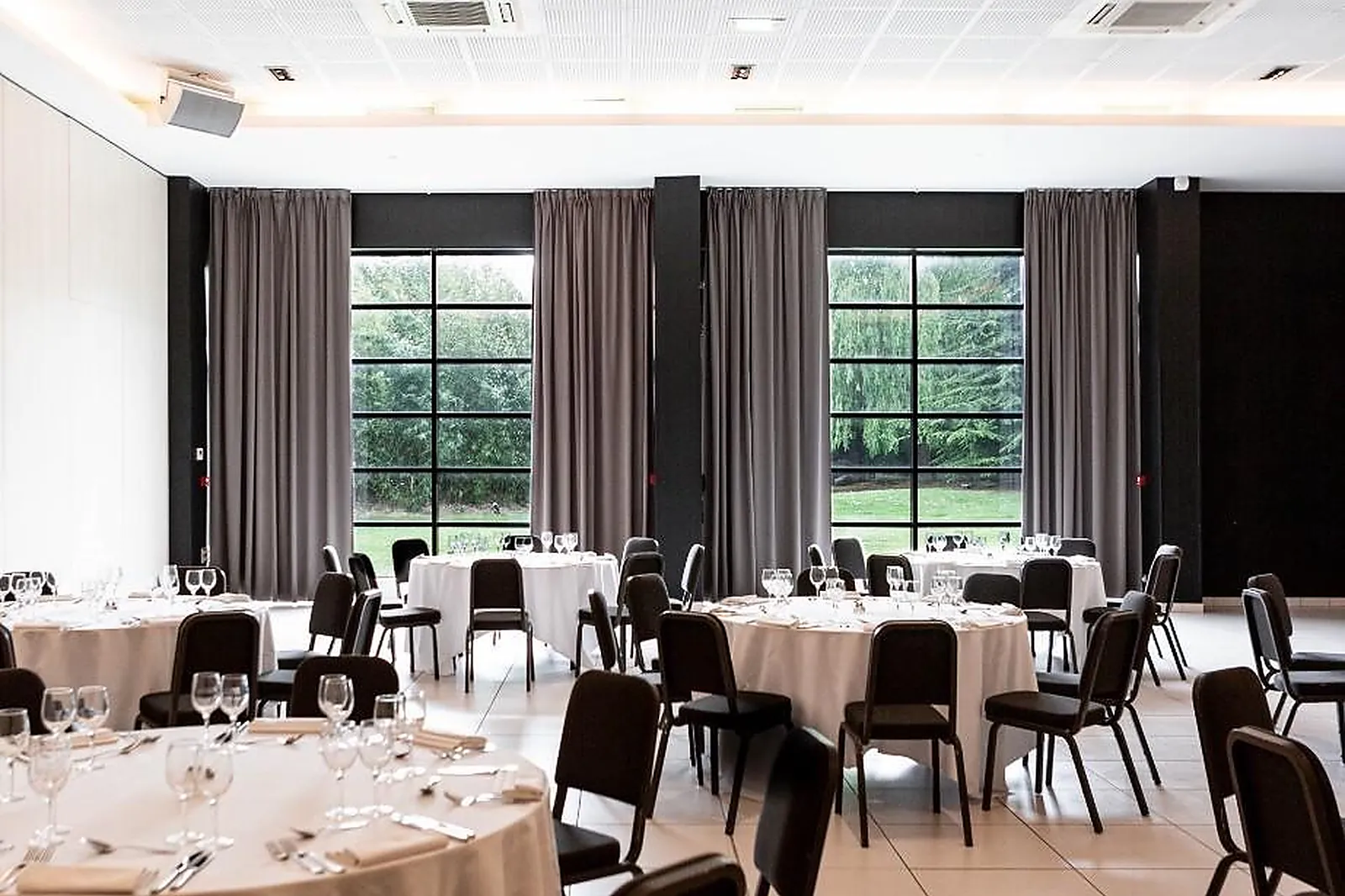 Lieux événementiels, PAXTON MLV